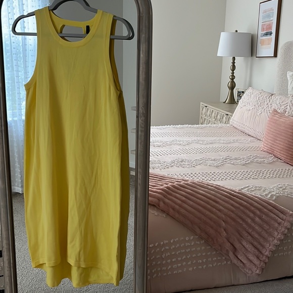 š¼ NWT š¼ Benetton Perfect Yellow Summer Dress